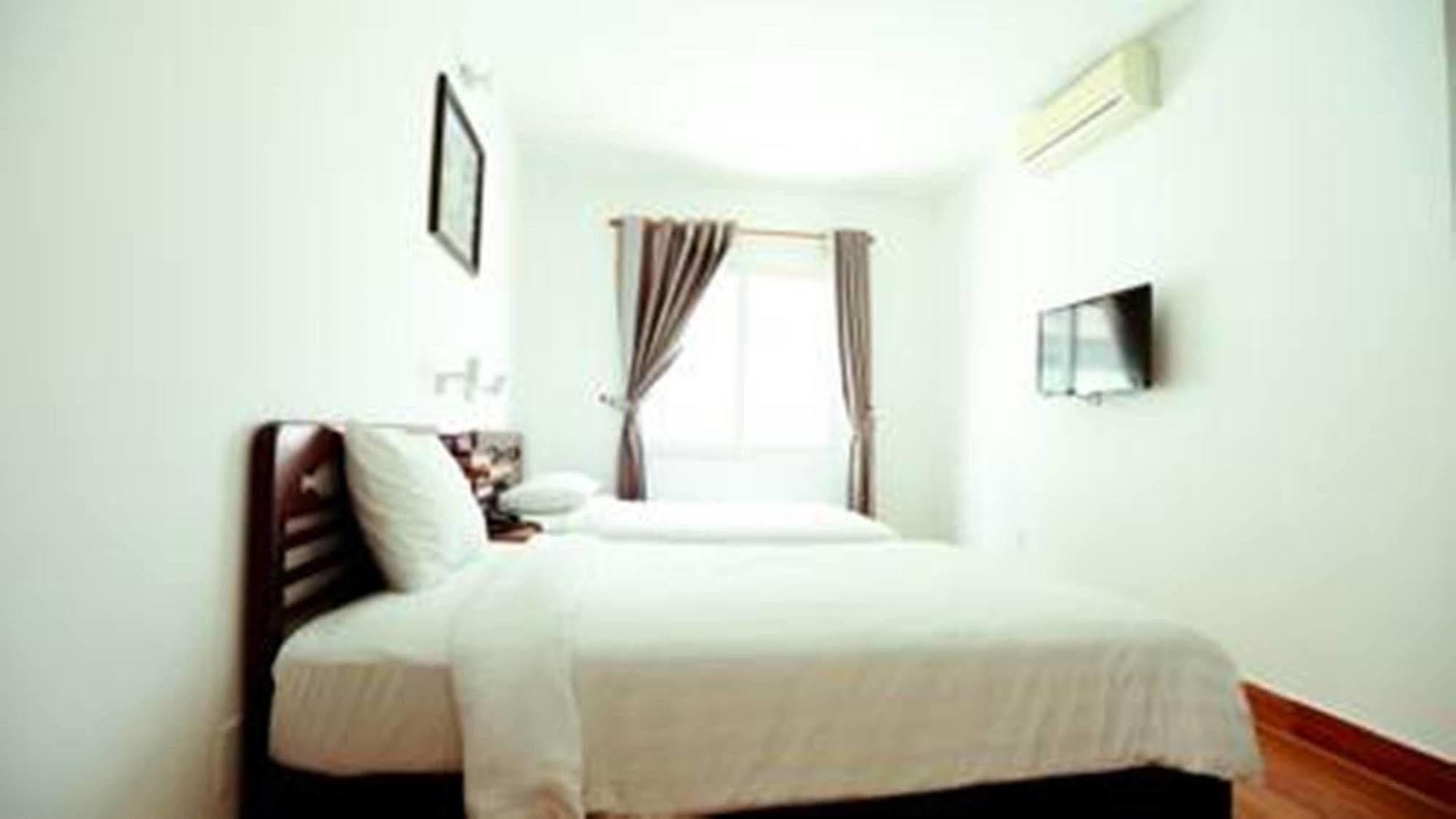 Xuan Hung Hotel Da Nang Exterior foto